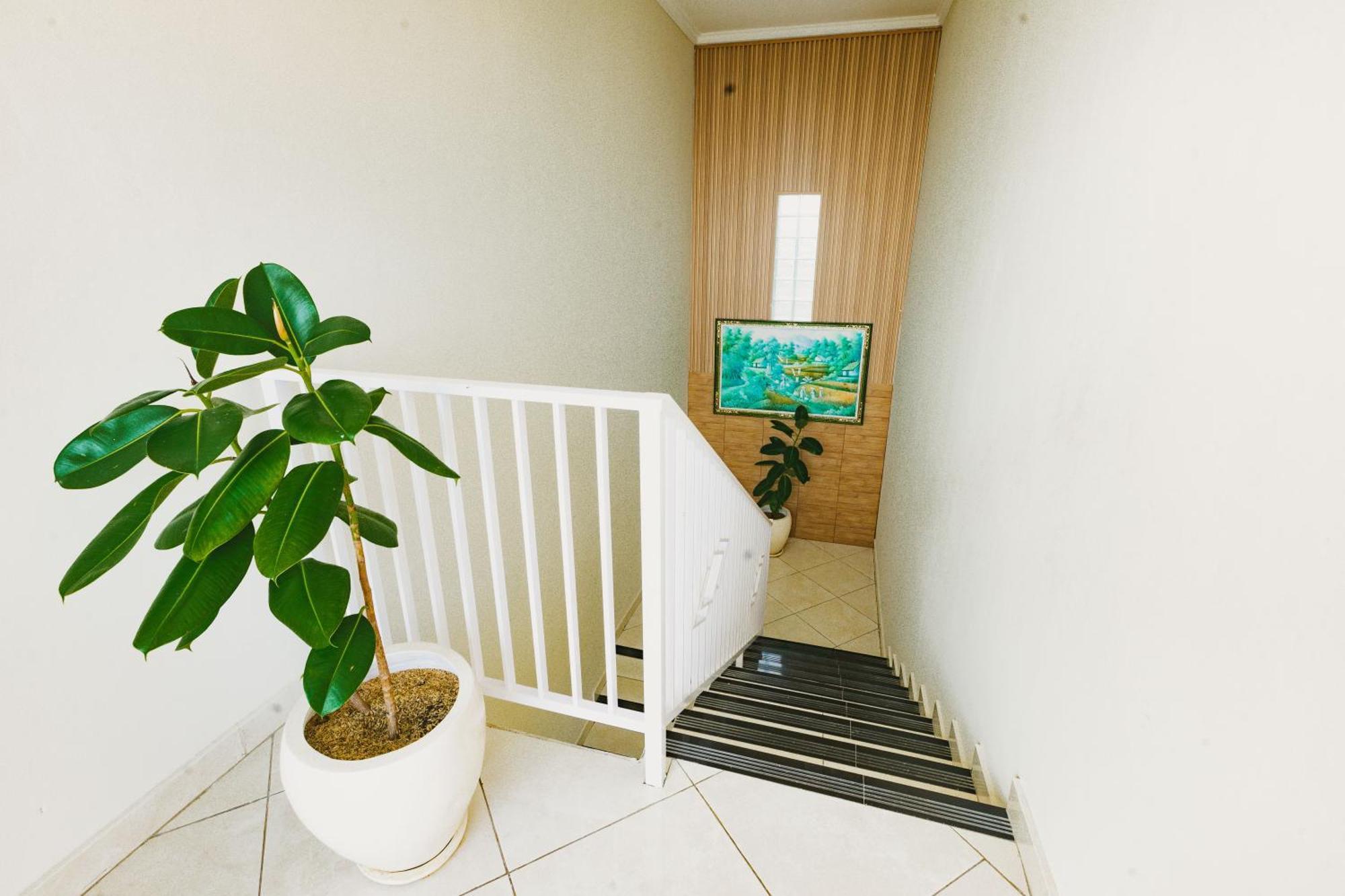 Happy Devi Guesthouse Canggu  Bagian luar foto